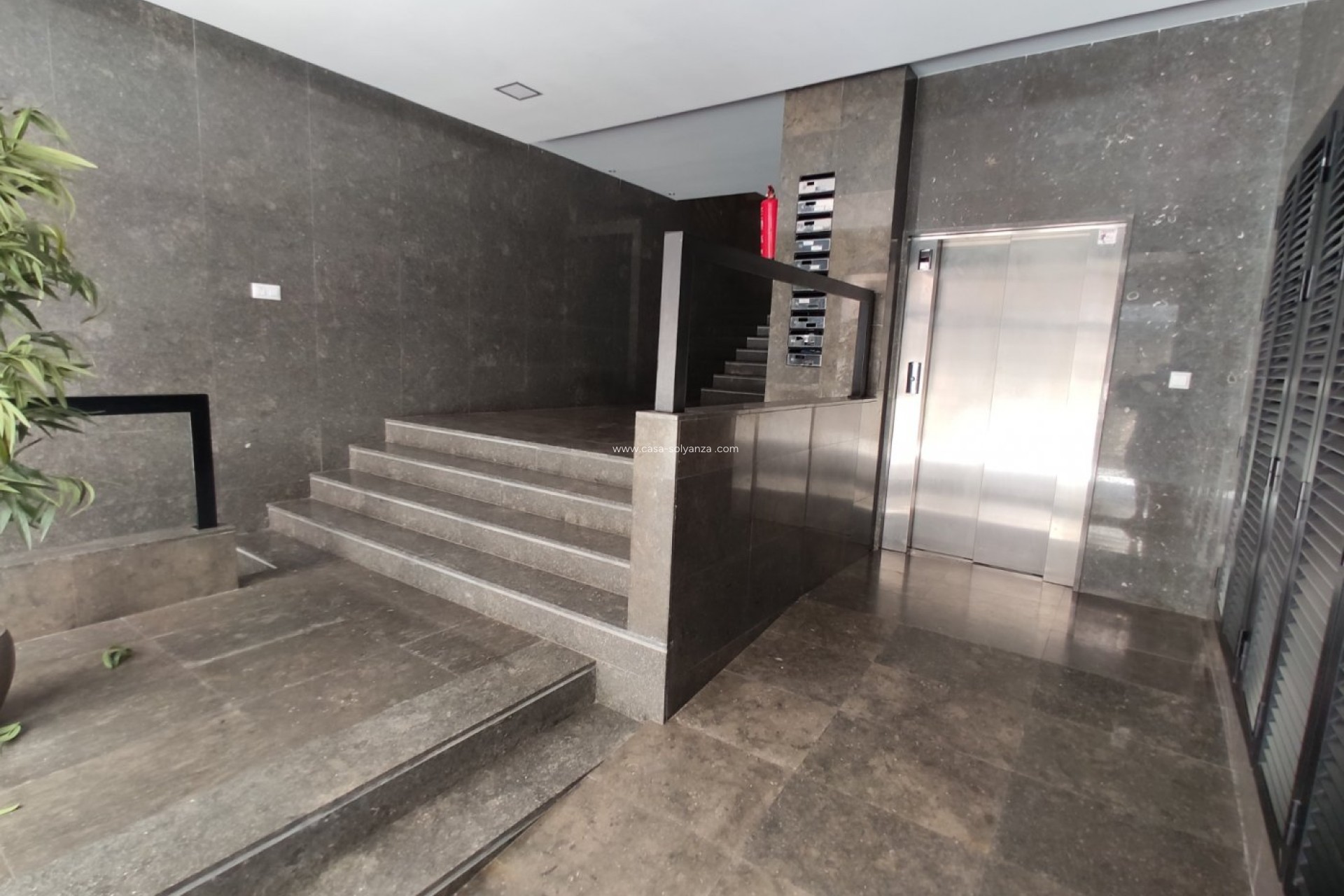 Reventa - Apartamento / piso - Torrevieja - Puerto