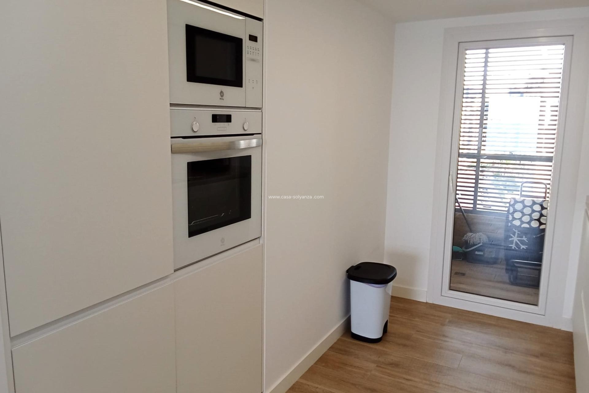 Reventa - Apartamento / piso - Torrevieja - Punta Prima