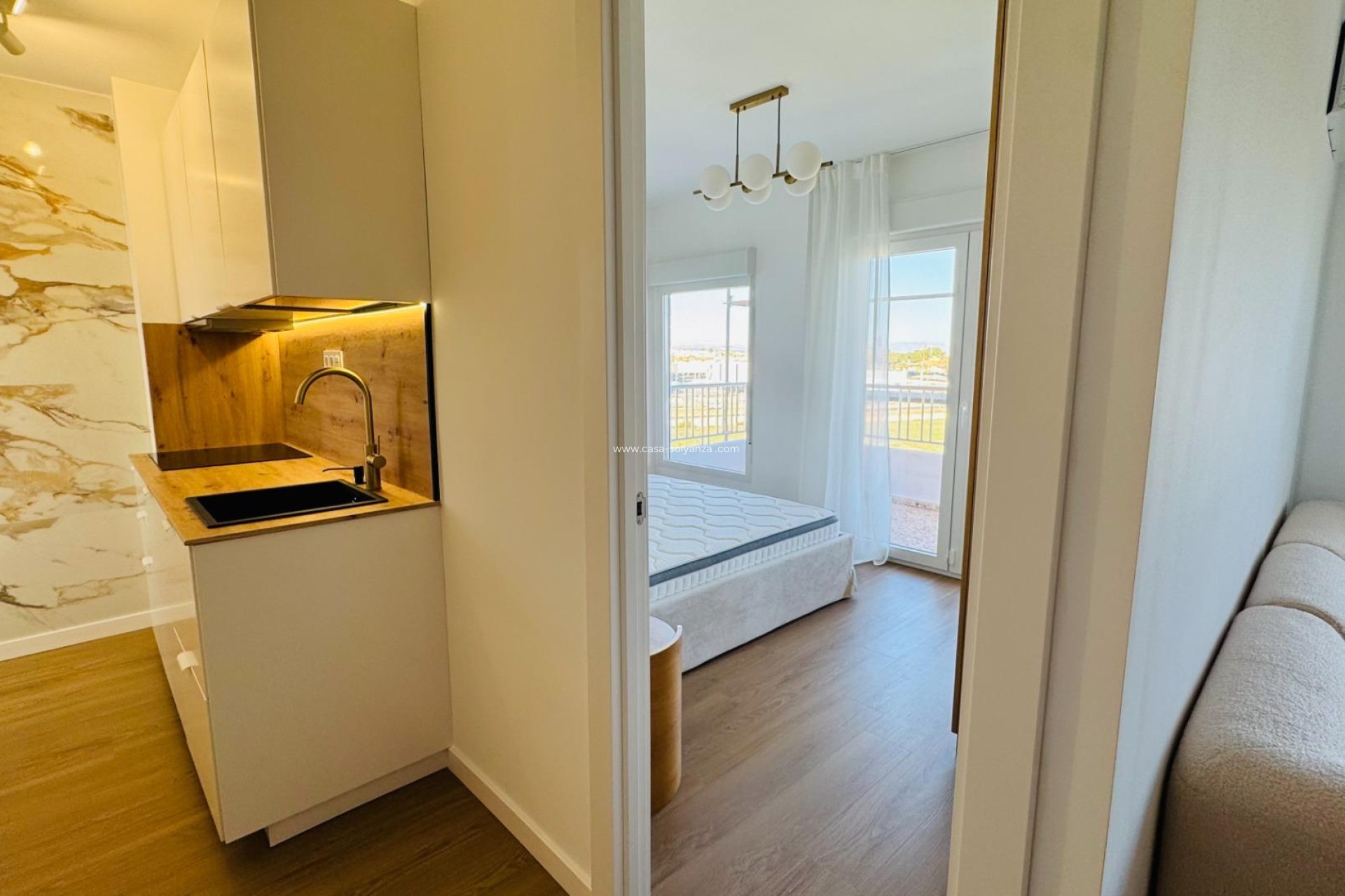 Reventa - Apartamento / piso - Torrevieja - Punta Prima