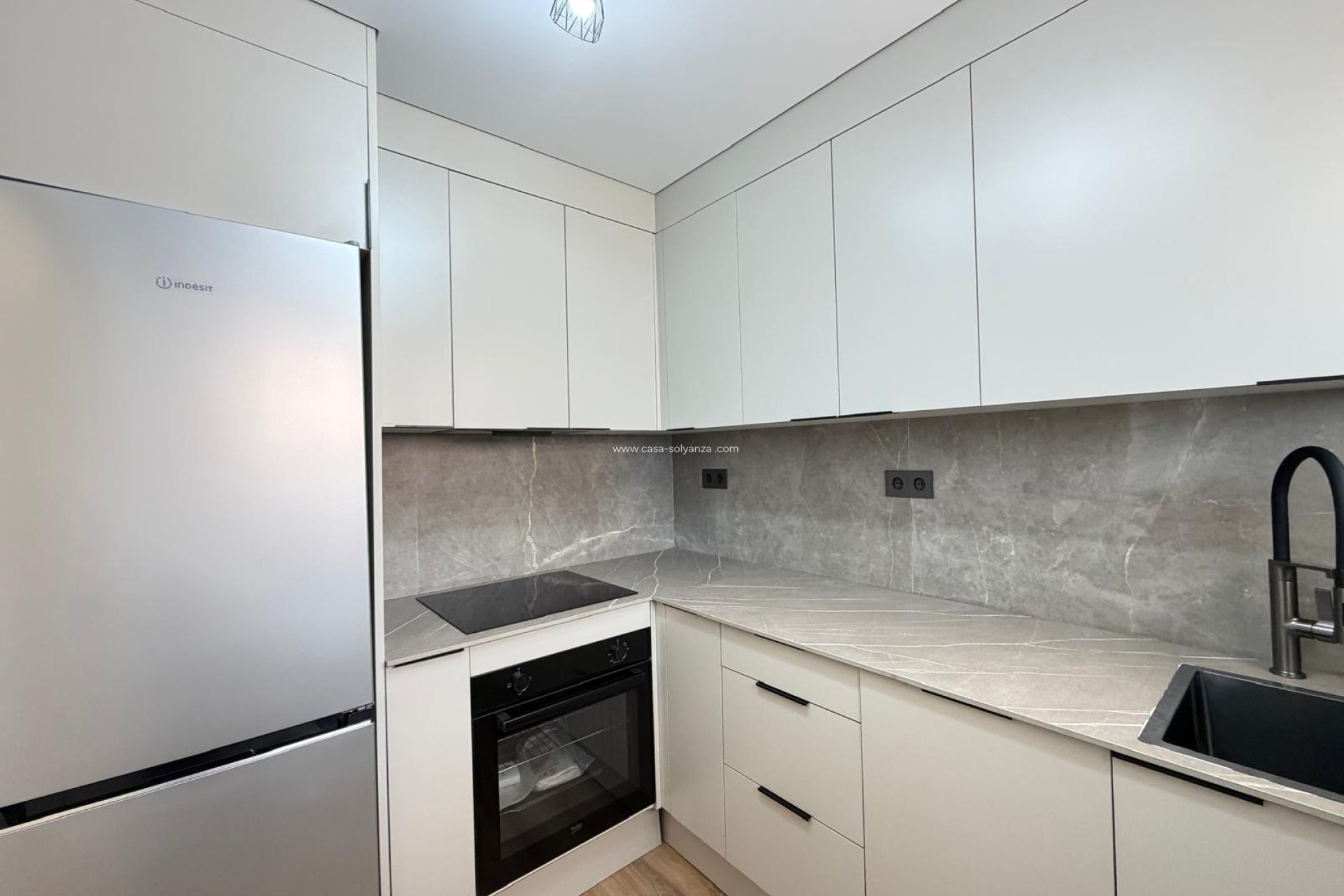 Reventa - Apartamento / piso - Torrevieja - Punta Prima