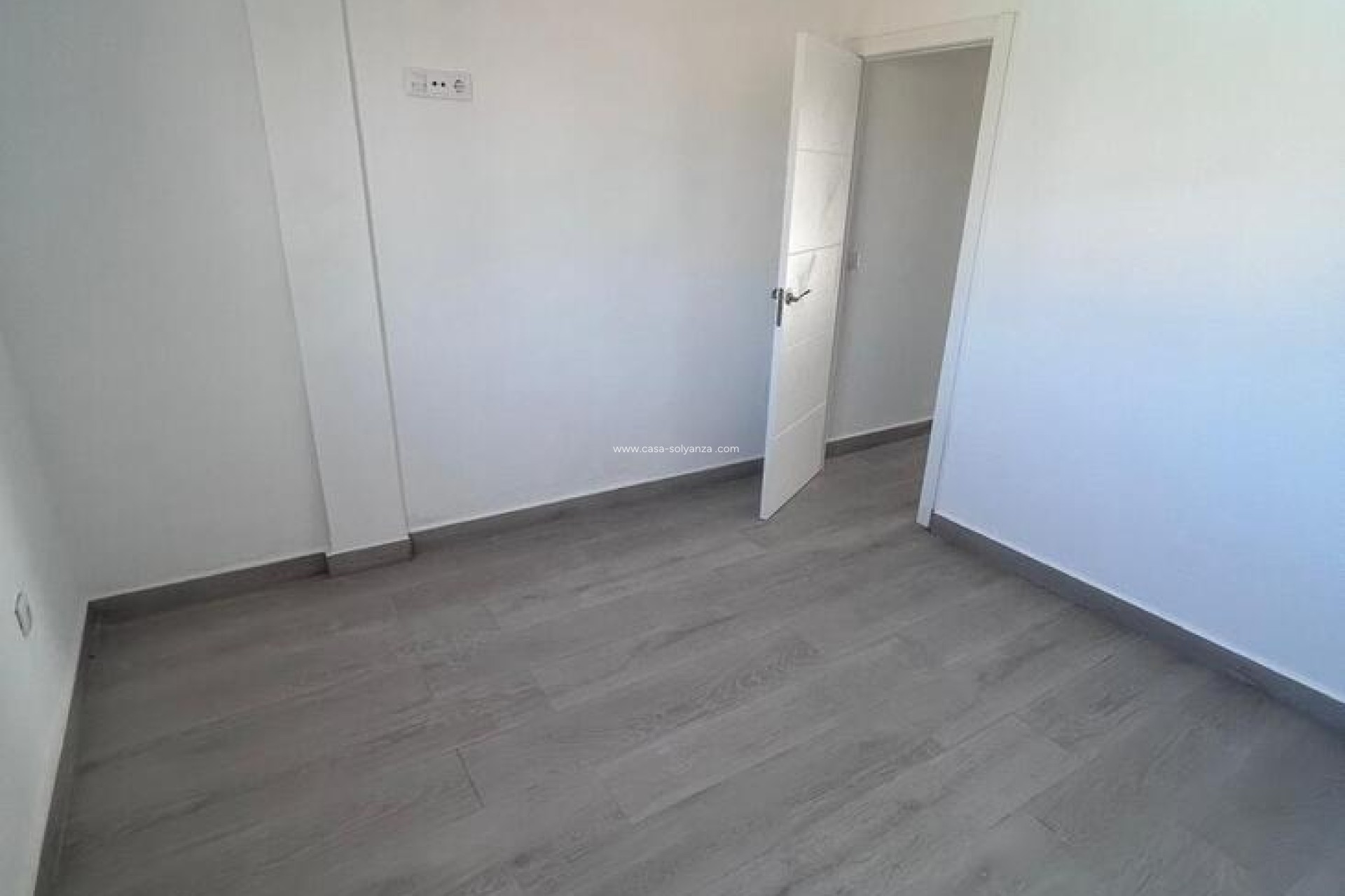 Reventa - Apartamento / piso - Torrevieja - Torreblanca