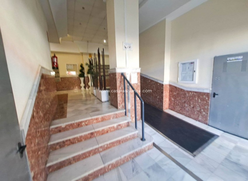 Reventa - Apartamento / piso - Torrevieja - Torrevieja Centro