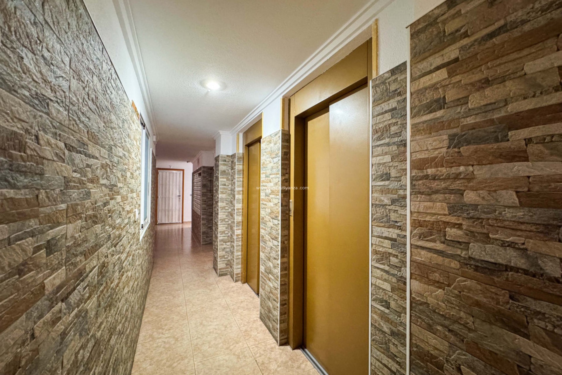 Reventa - Apartamento / piso - Torrevieja - Torrevieja Centro