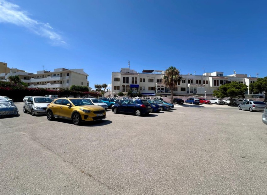 Reventa - Apartamento / piso - Torrevieja - Torrevieja Centro
