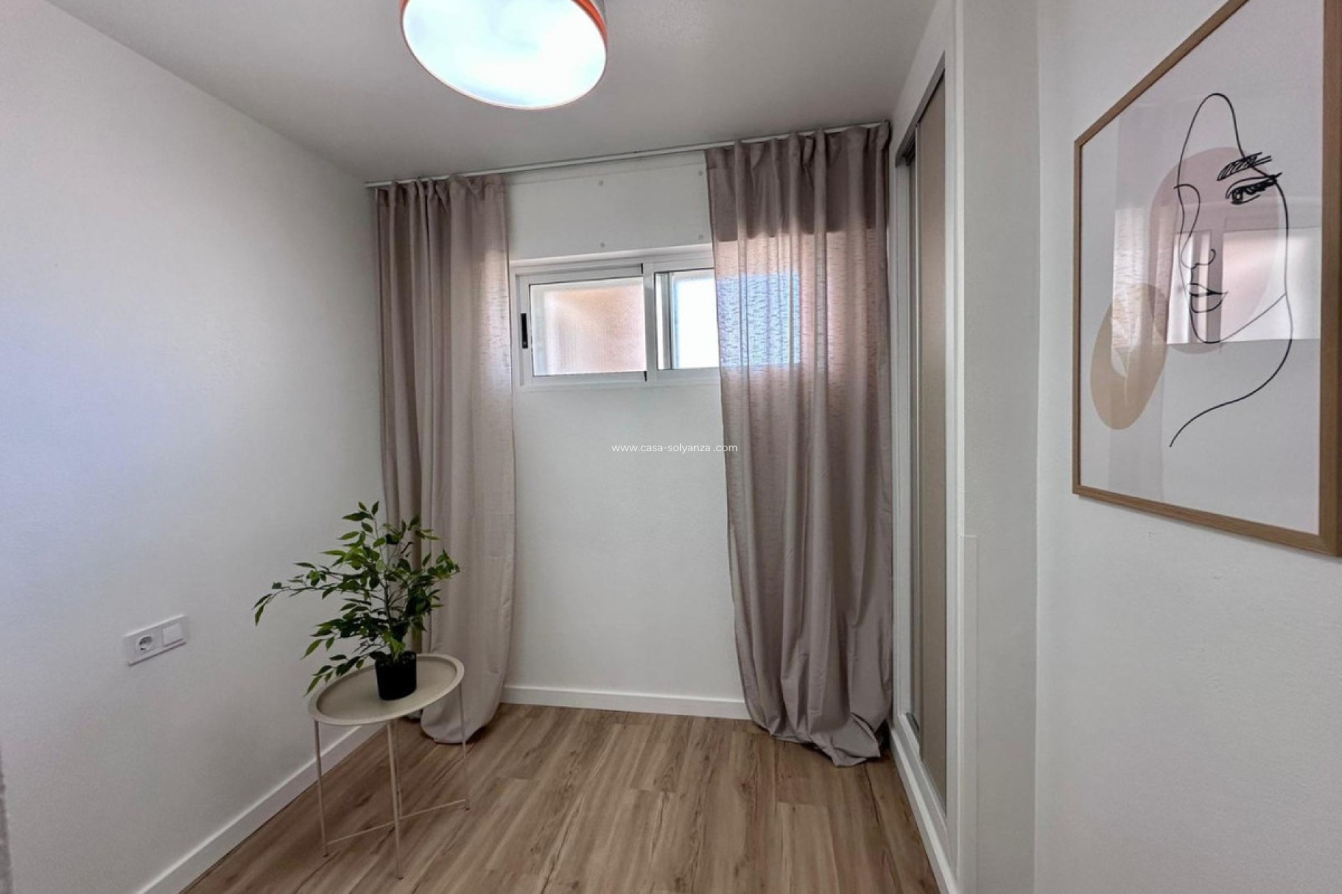 Reventa - Apartamento / piso - Torrevieja - Torrevieja Centro