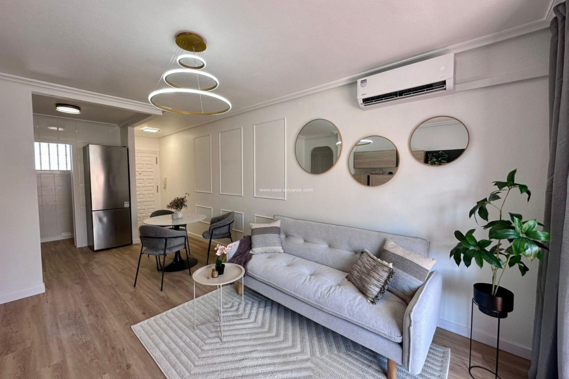 Reventa - Apartamento / piso - Torrevieja - Torrevieja Centro