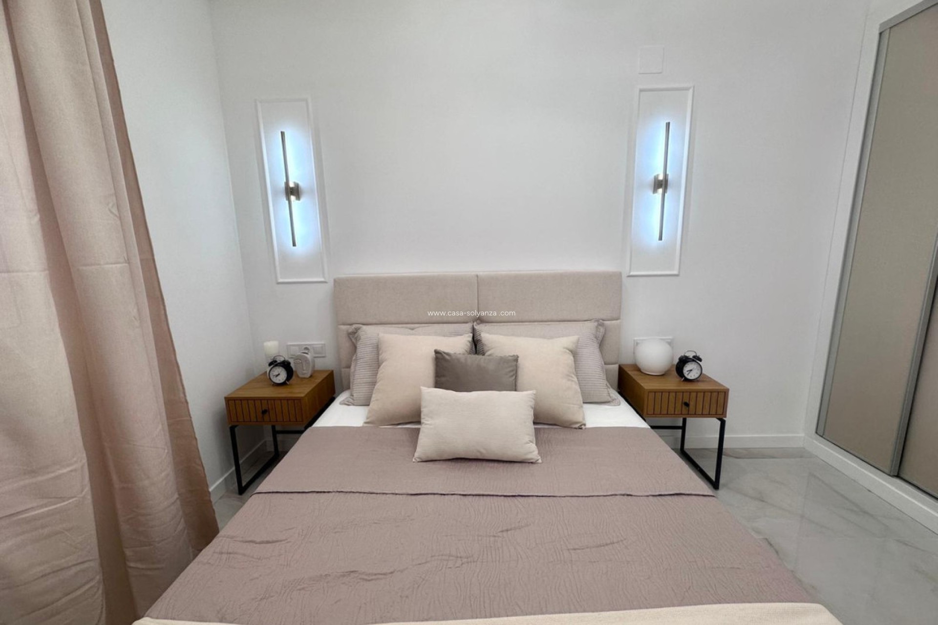 Reventa - Apartamento / piso - Torrevieja - Torrevieja Centro