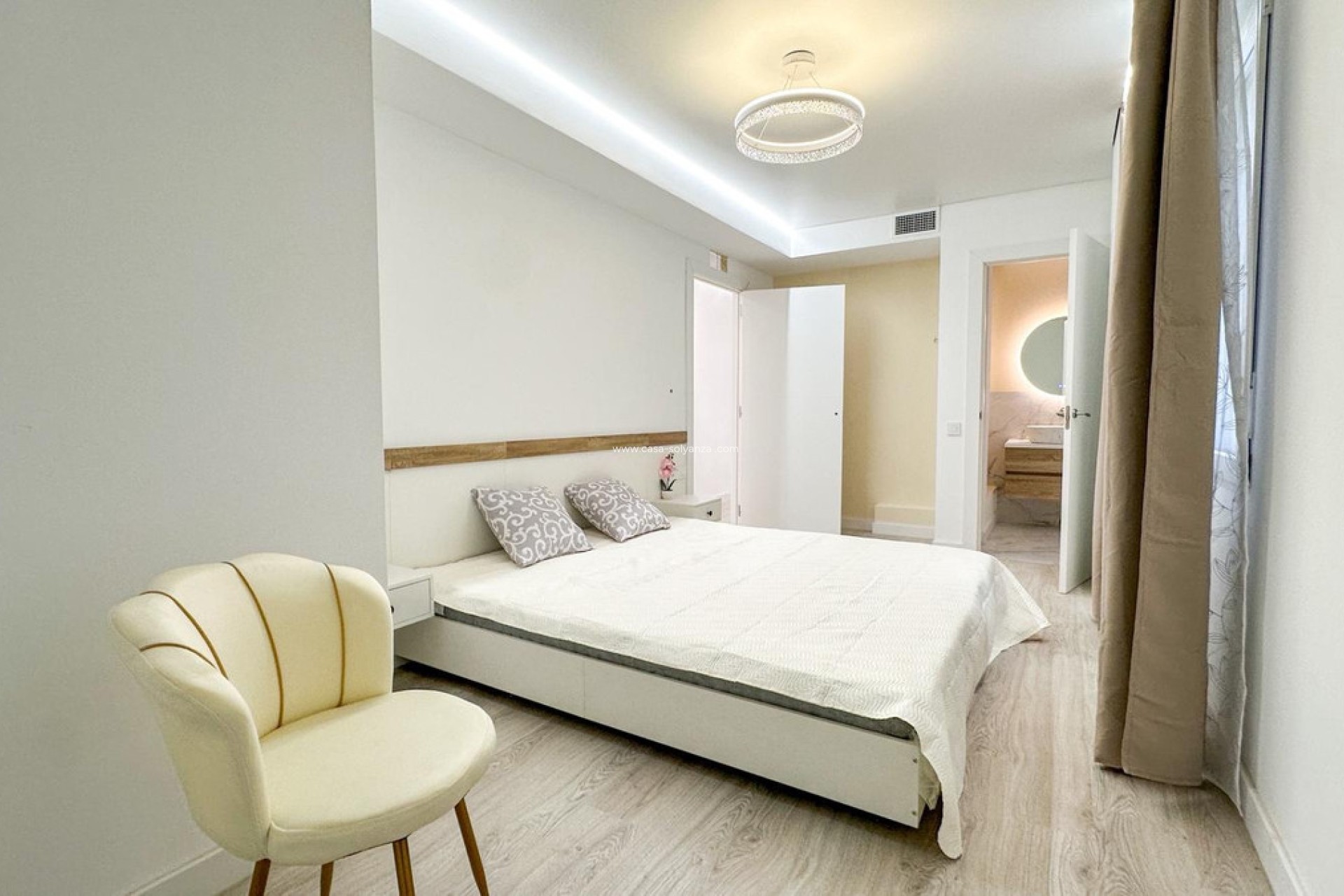 Reventa - Apartamento / piso - Torrevieja - Torrevieja Centro