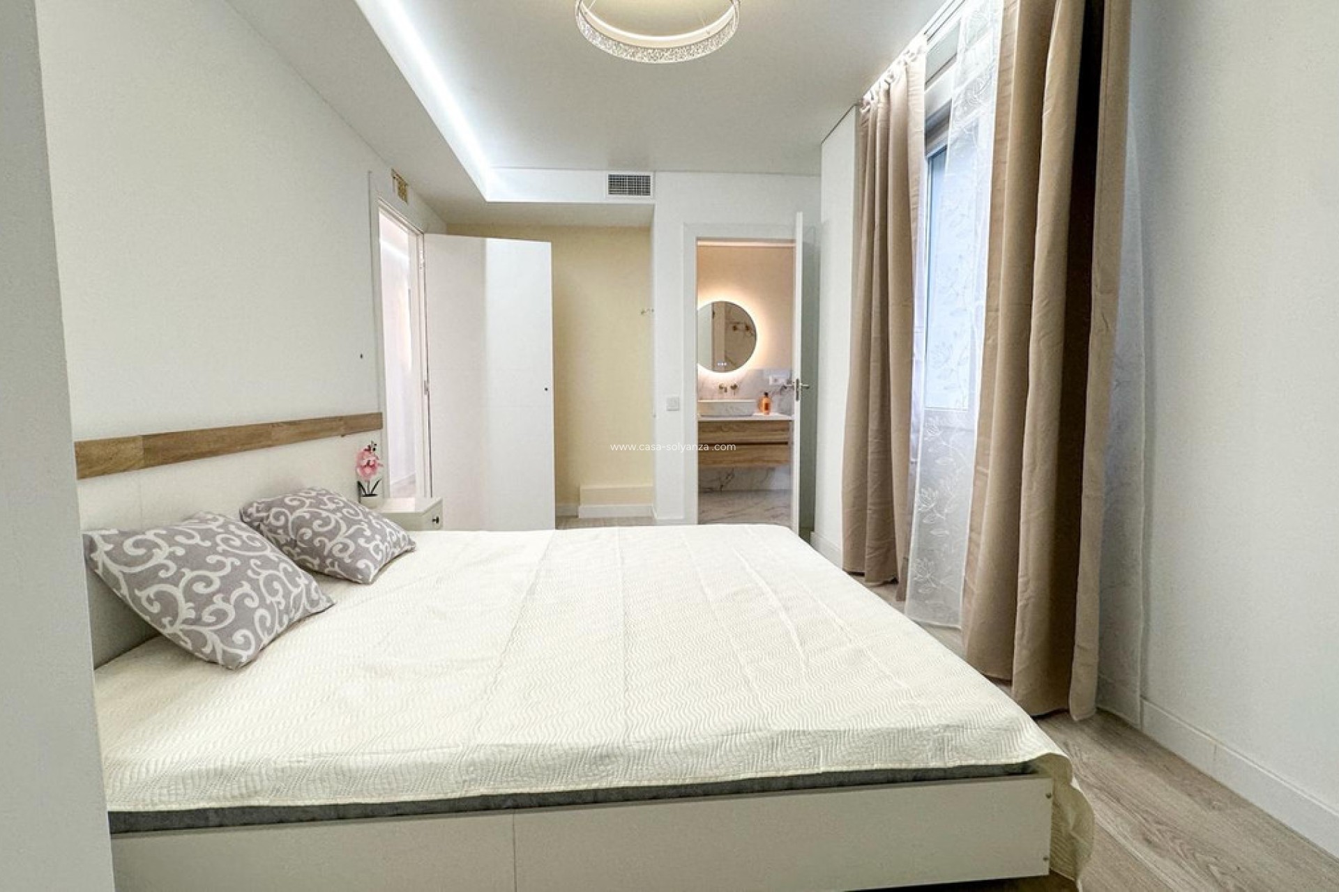 Reventa - Apartamento / piso - Torrevieja - Torrevieja Centro