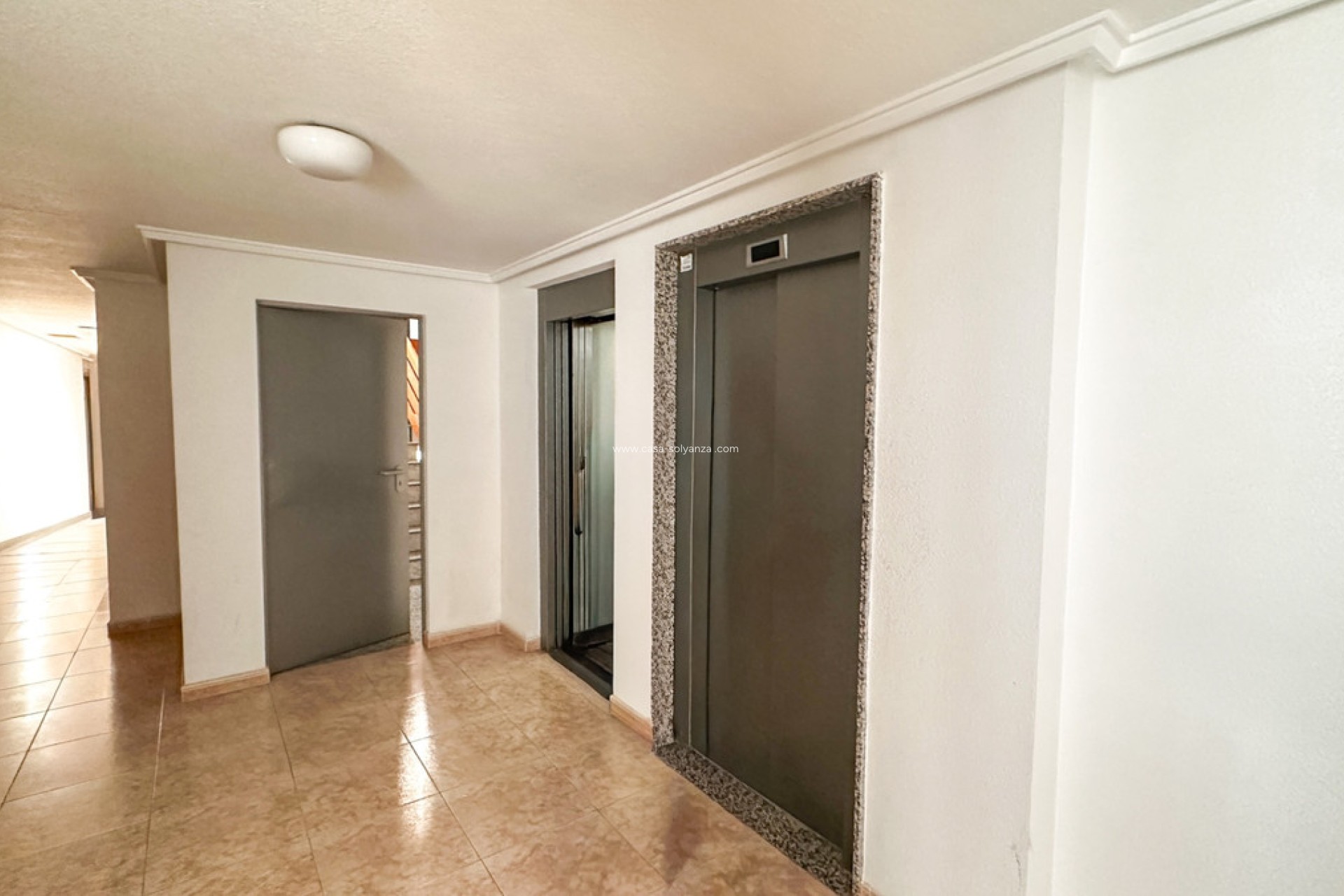 Reventa - Apartamento / piso - Torrevieja - Torrevieja Centro
