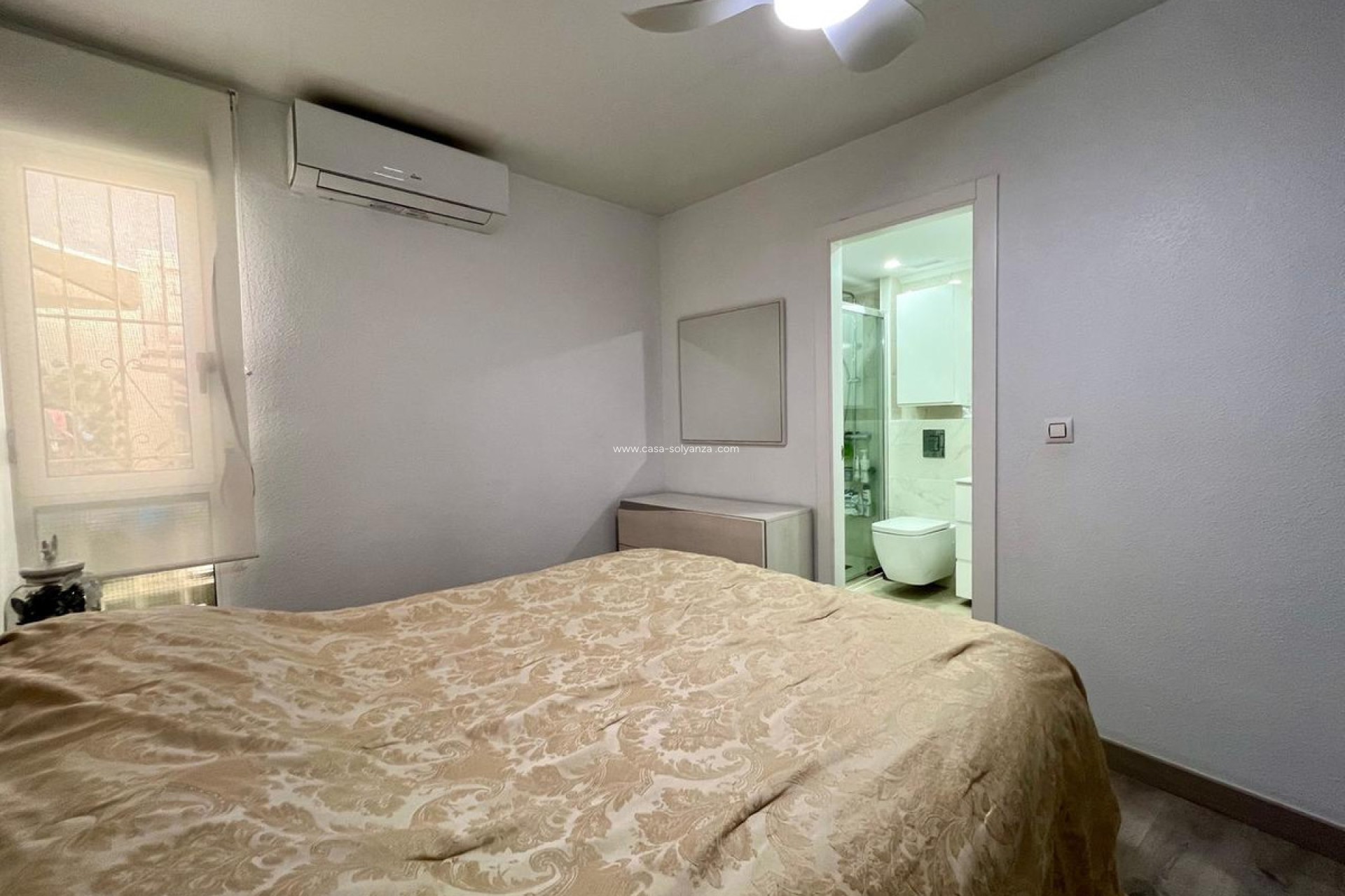 Reventa - Apartamento / piso - Torrevieja - Torrevieja Centro