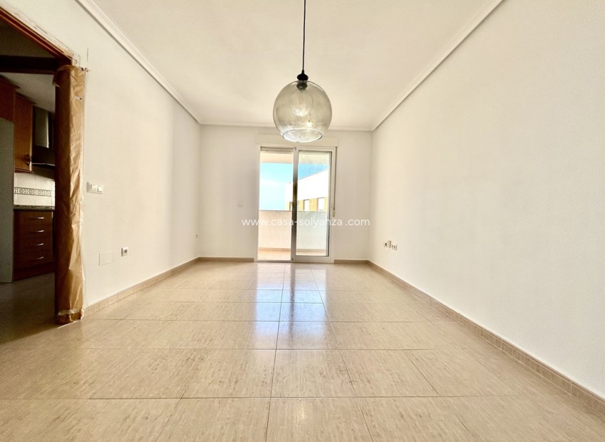 Reventa - Apartamento / piso - Torrevieja - Torrevieja Centro