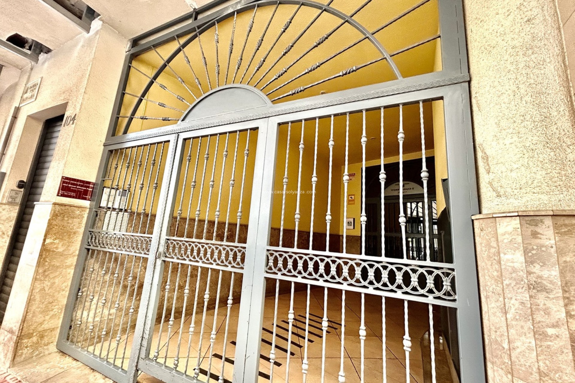 Reventa - Apartamento / piso - Torrevieja - Torrevieja Centro