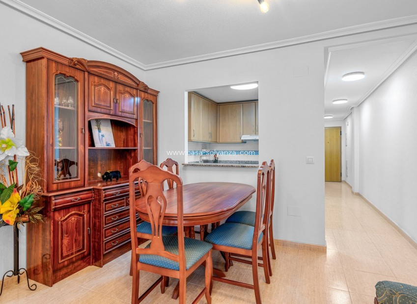Reventa - Apartamento / piso - Torrevieja - Torrevieja Centro
