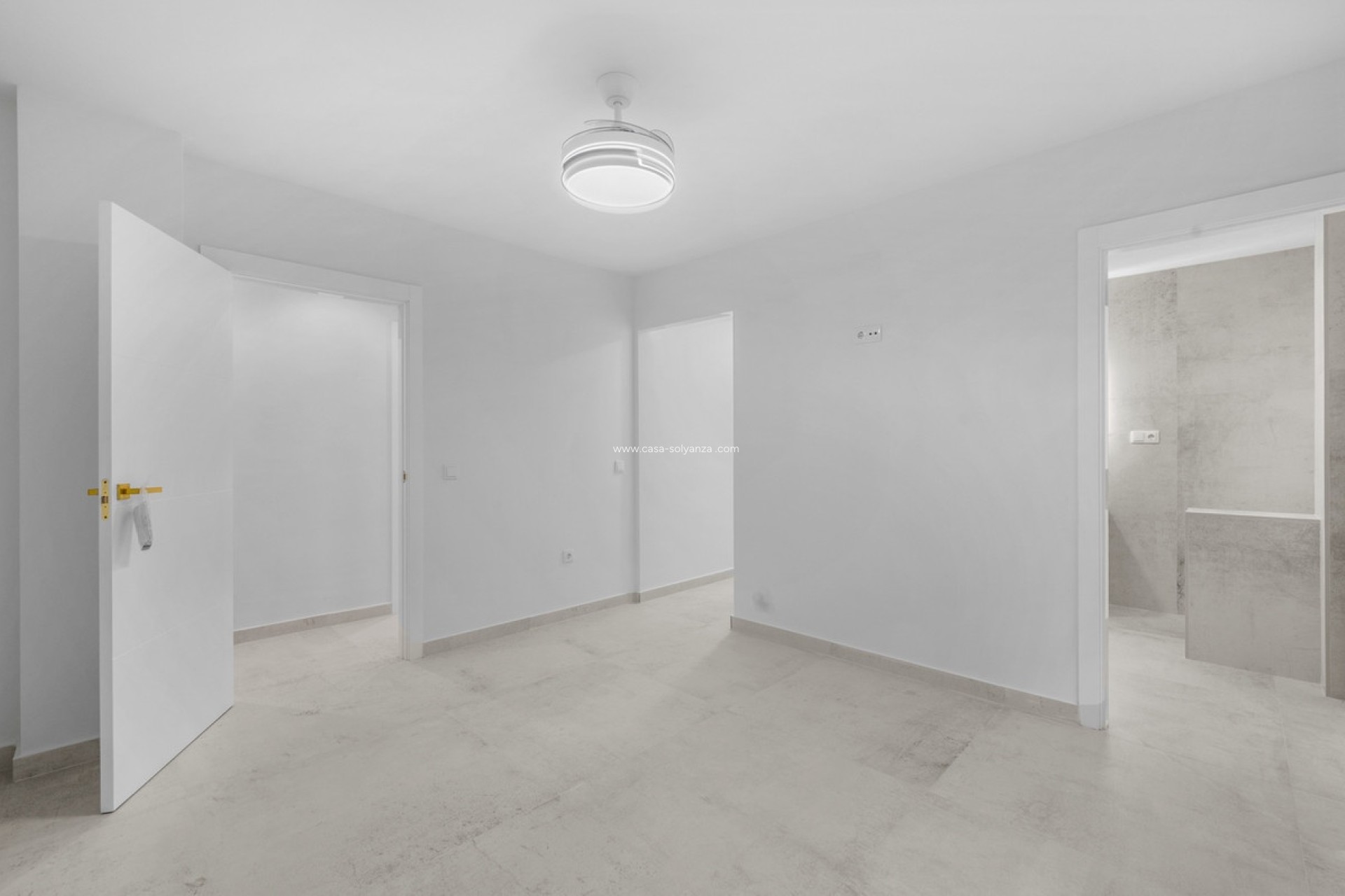 Reventa - Apartamento / piso - Torrevieja - Torrevieja Centro