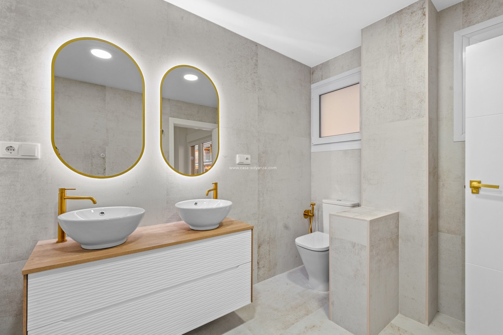 Reventa - Apartamento / piso - Torrevieja - Torrevieja Centro