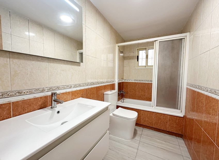 Reventa - Apartamento / piso - Torrevieja - Torrevieja Centro