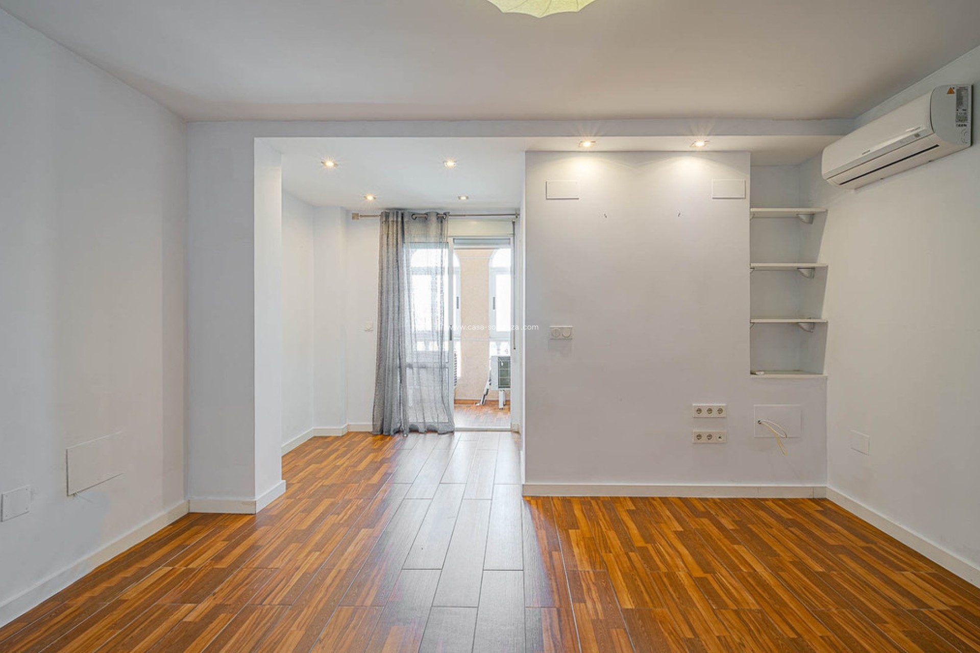 Reventa - Apartamento / piso - Torrevieja - Torrevieja Centro