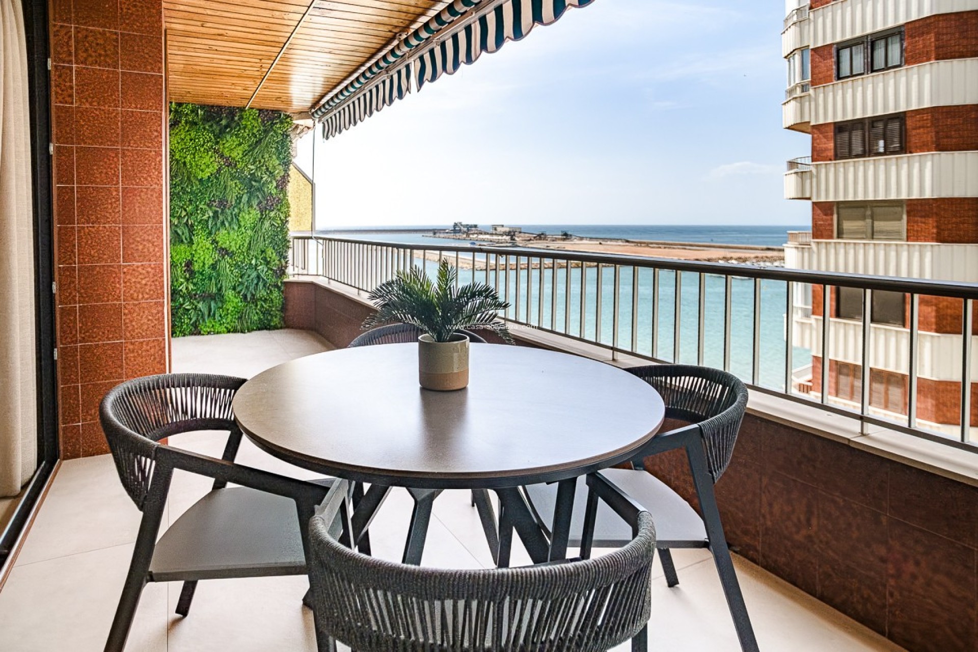 Reventa - Apartamento / piso - Torrevieja - Torrevieja Centro