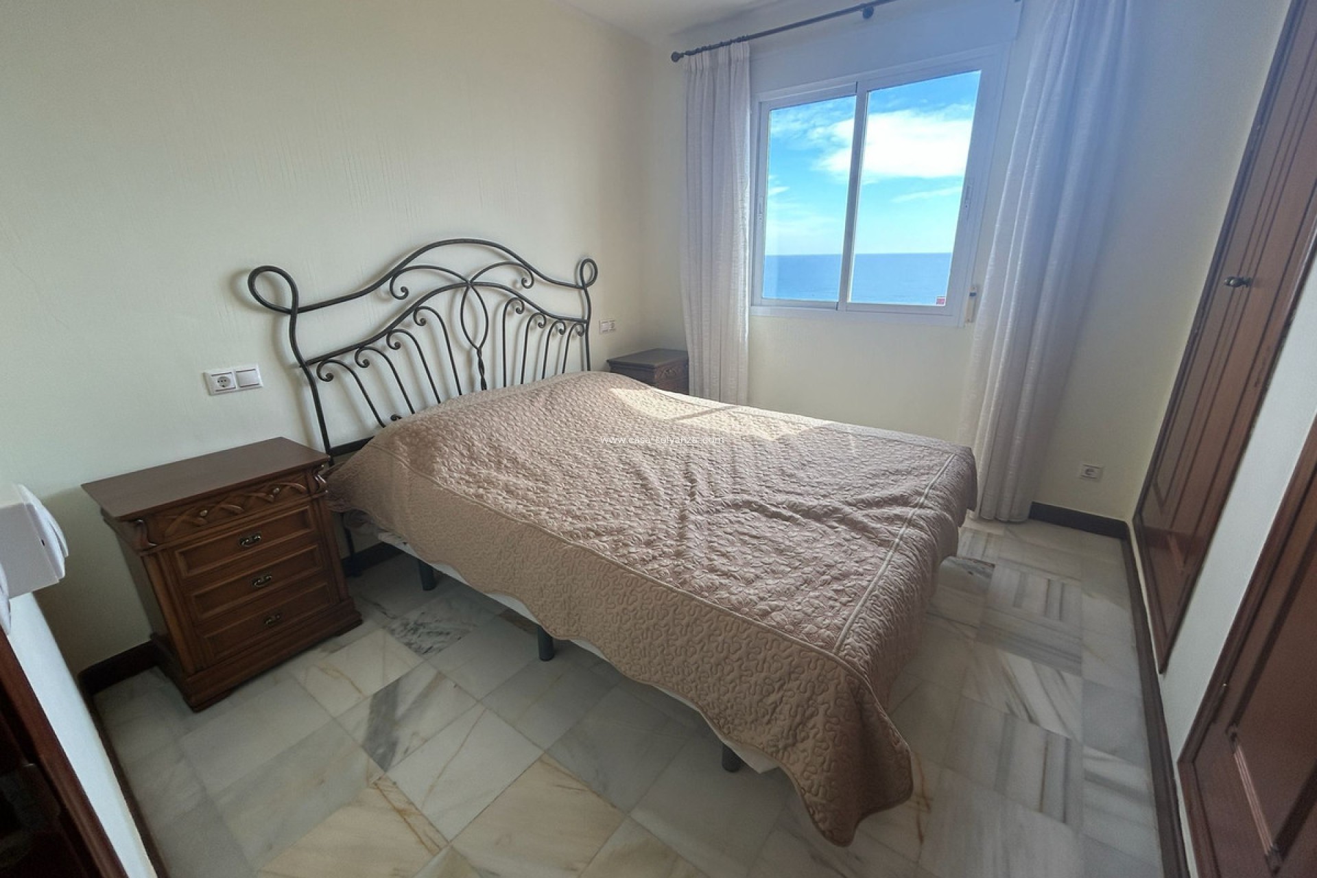 Reventa - Apartamento / piso - Torrevieja - Torrevieja Centro