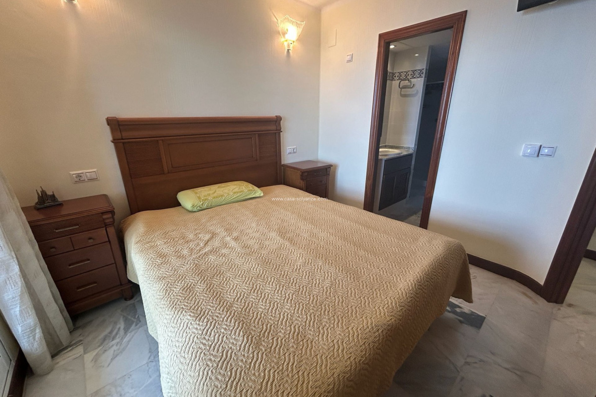 Reventa - Apartamento / piso - Torrevieja - Torrevieja Centro