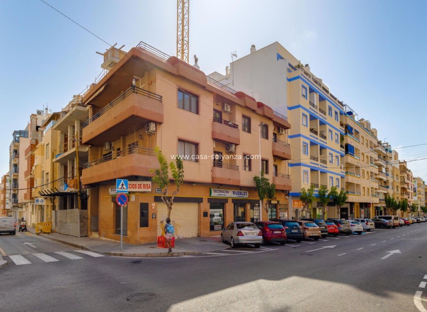 Reventa - Apartamento / piso - Torrevieja - Torrevieja Centro