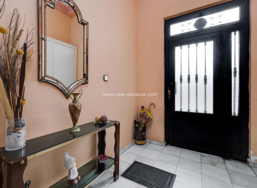 Reventa - Apartamento / piso - Torrevieja - Torrevieja Centro
