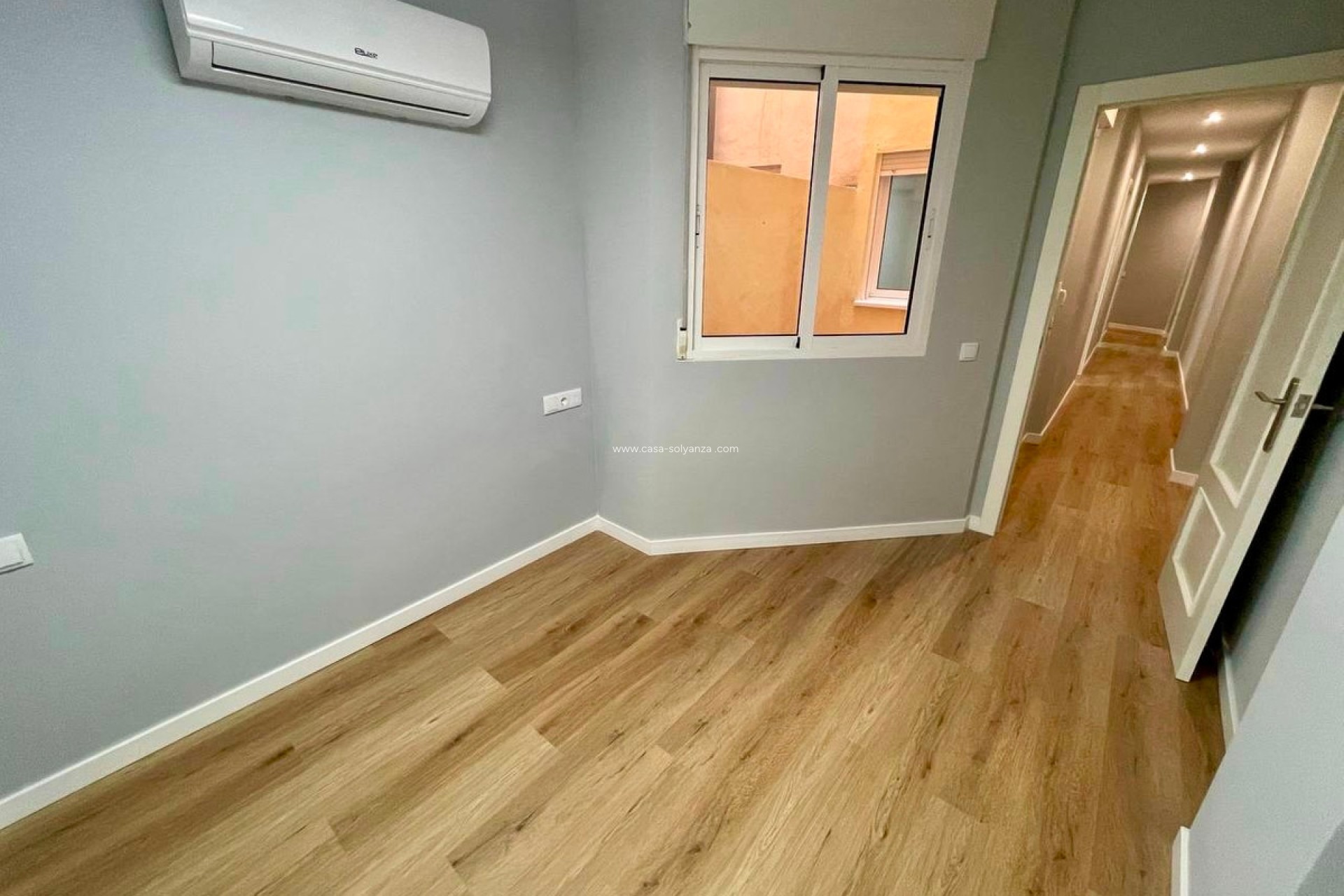 Reventa - Apartamento / piso - Torrevieja - Torrevieja Centro
