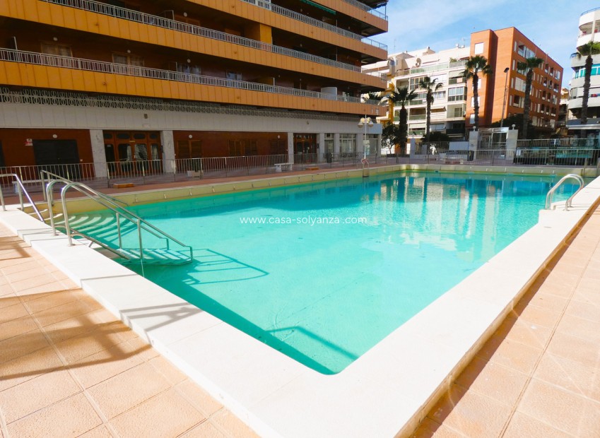 Reventa - Apartamento / piso - Torrevieja - Torrevieja Centro