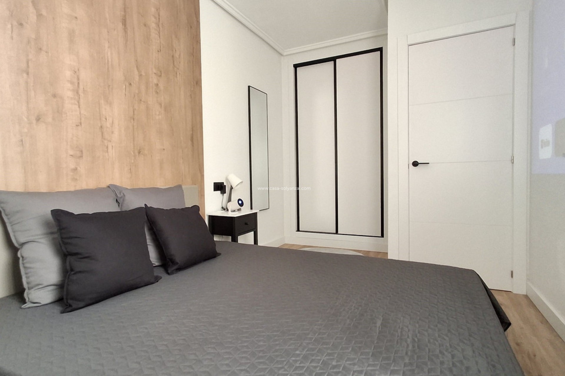 Reventa - Apartamento / piso - Torrevieja - Torrevieja Centro
