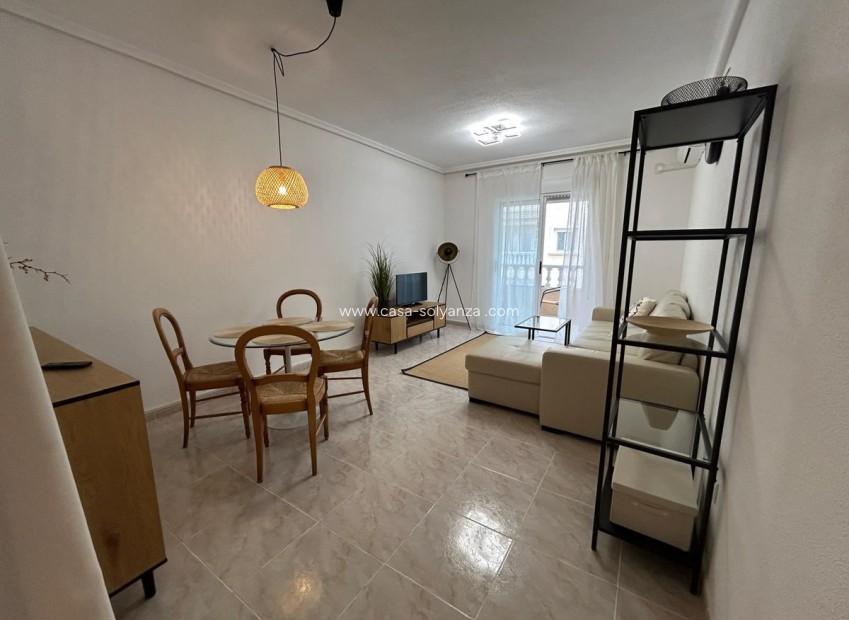 Reventa - Apartamento / piso - Torrevieja - Torrevieja Centro