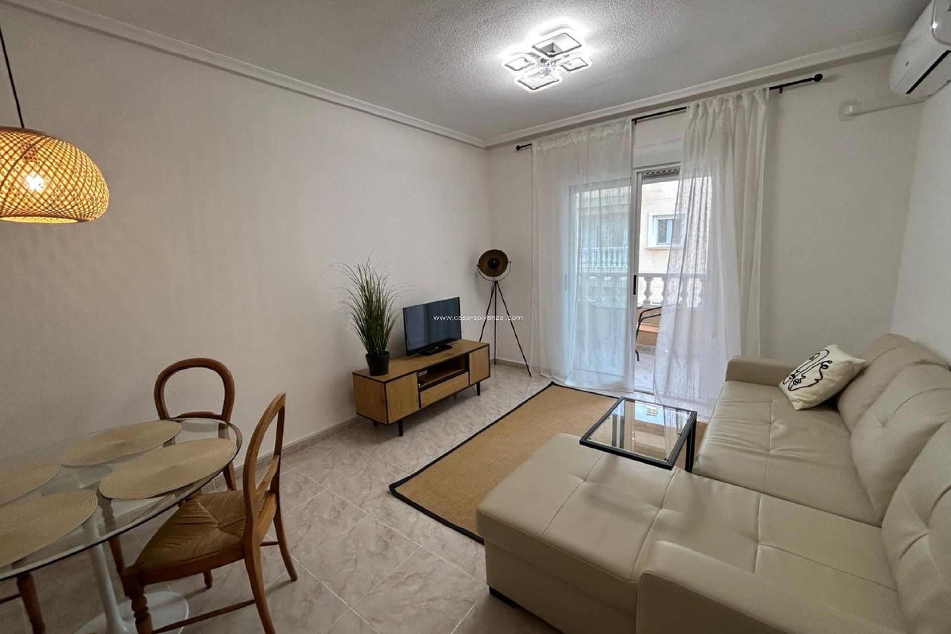 Reventa - Apartamento / piso - Torrevieja - Torrevieja Centro