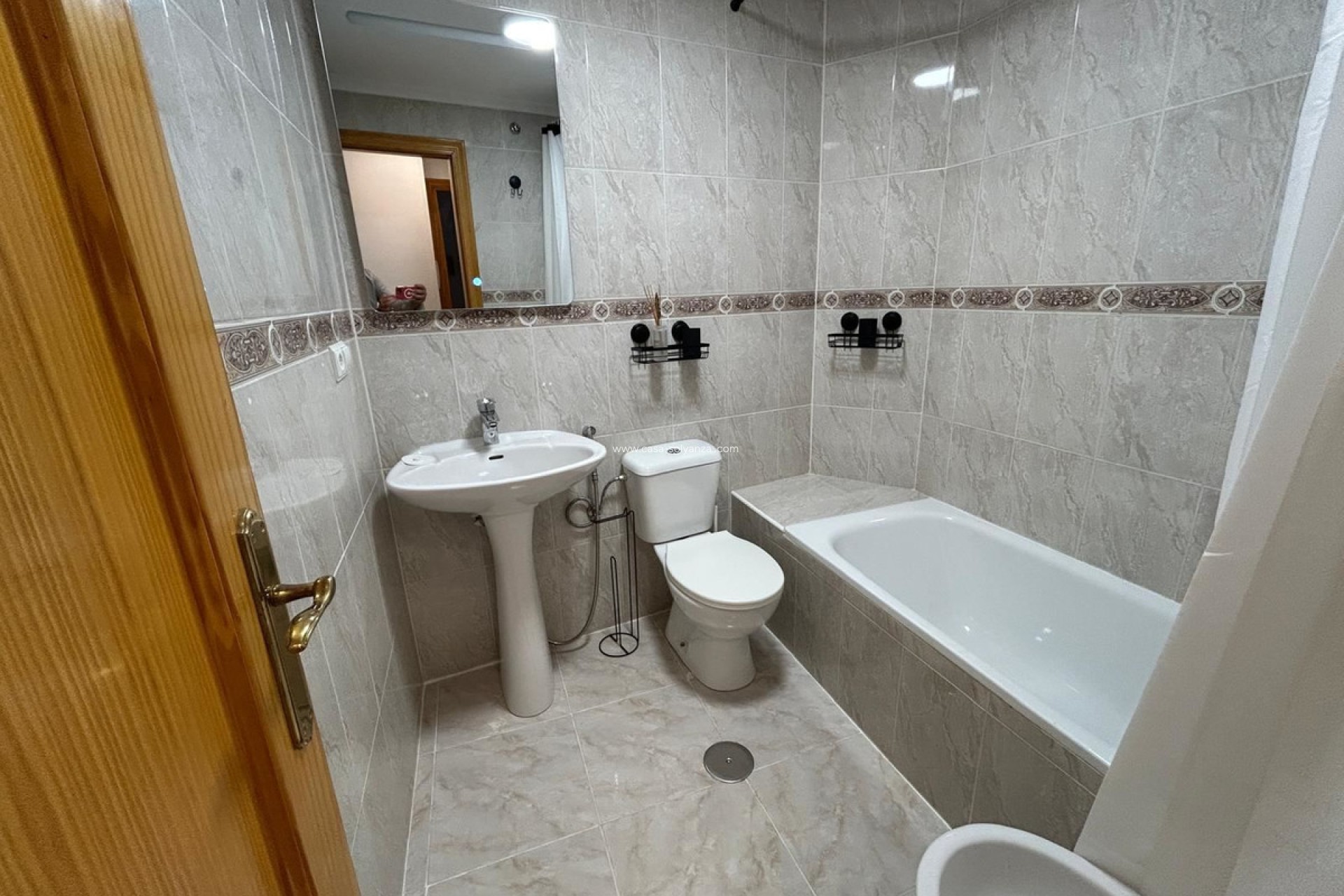 Reventa - Apartamento / piso - Torrevieja - Torrevieja Centro