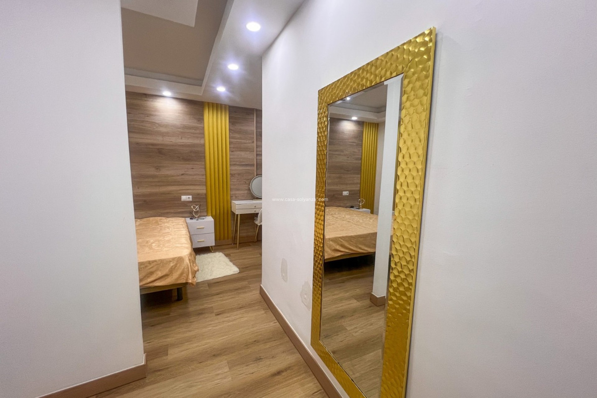 Reventa - Apartamento / piso - Torrevieja - Torrevieja Centro