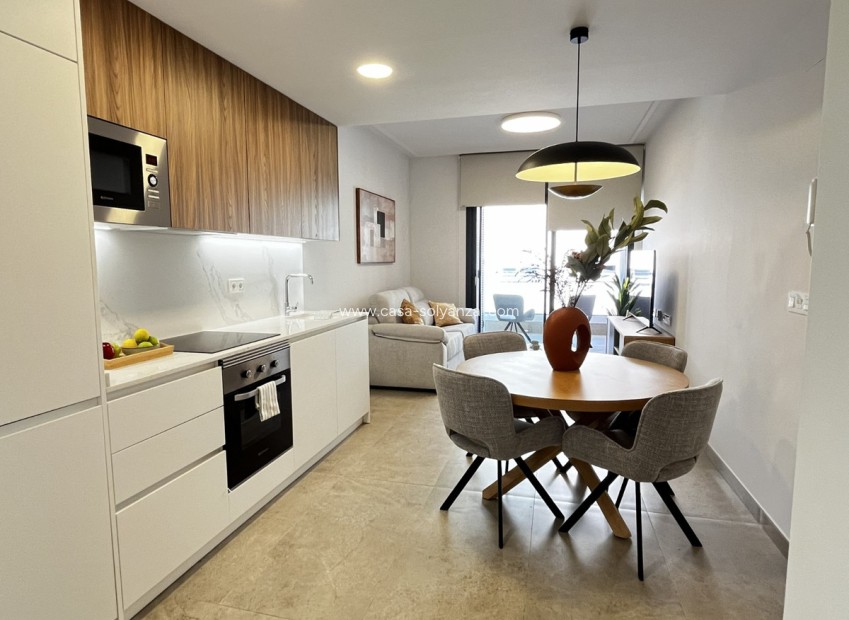 Reventa - Apartamento / piso - Torrevieja - Torrevieja Centro