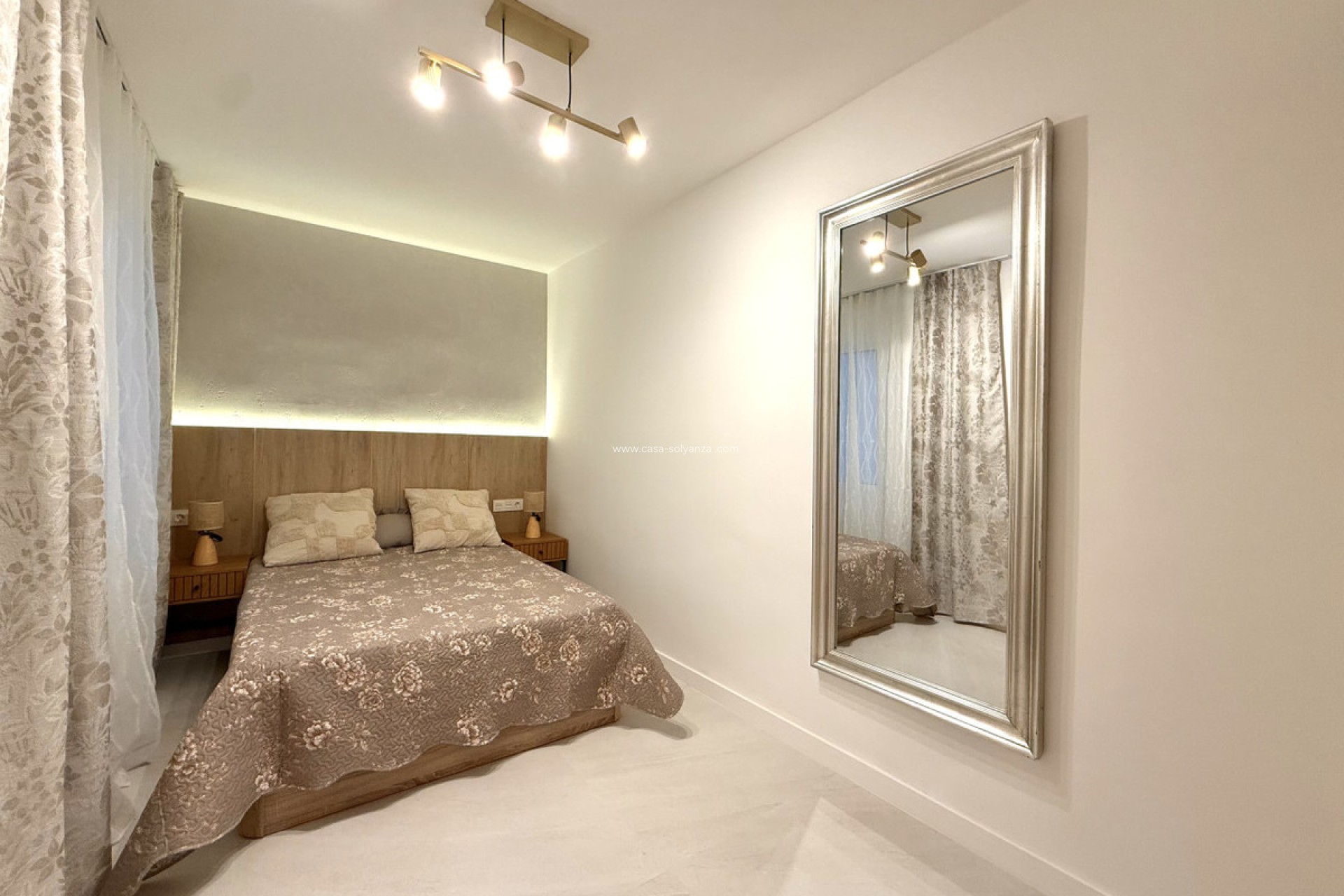 Reventa - Apartamento / piso - Torrevieja - Torrevieja Centro