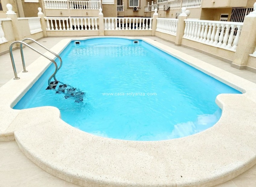 Reventa - Apartamento / piso - Torrevieja - Torrevieja Centro