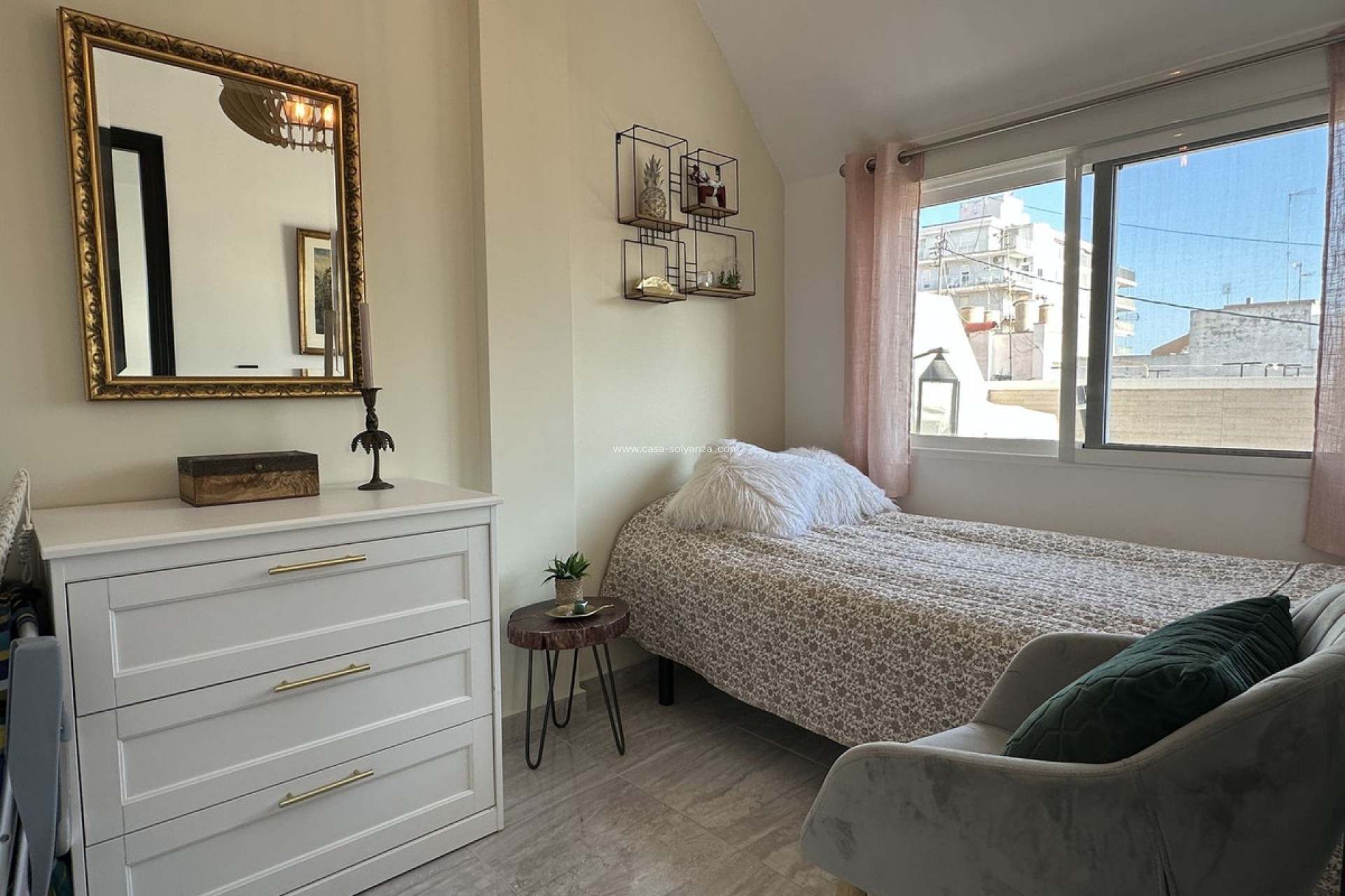 Reventa - Apartamento / piso - Torrevieja - Torrevieja Centro