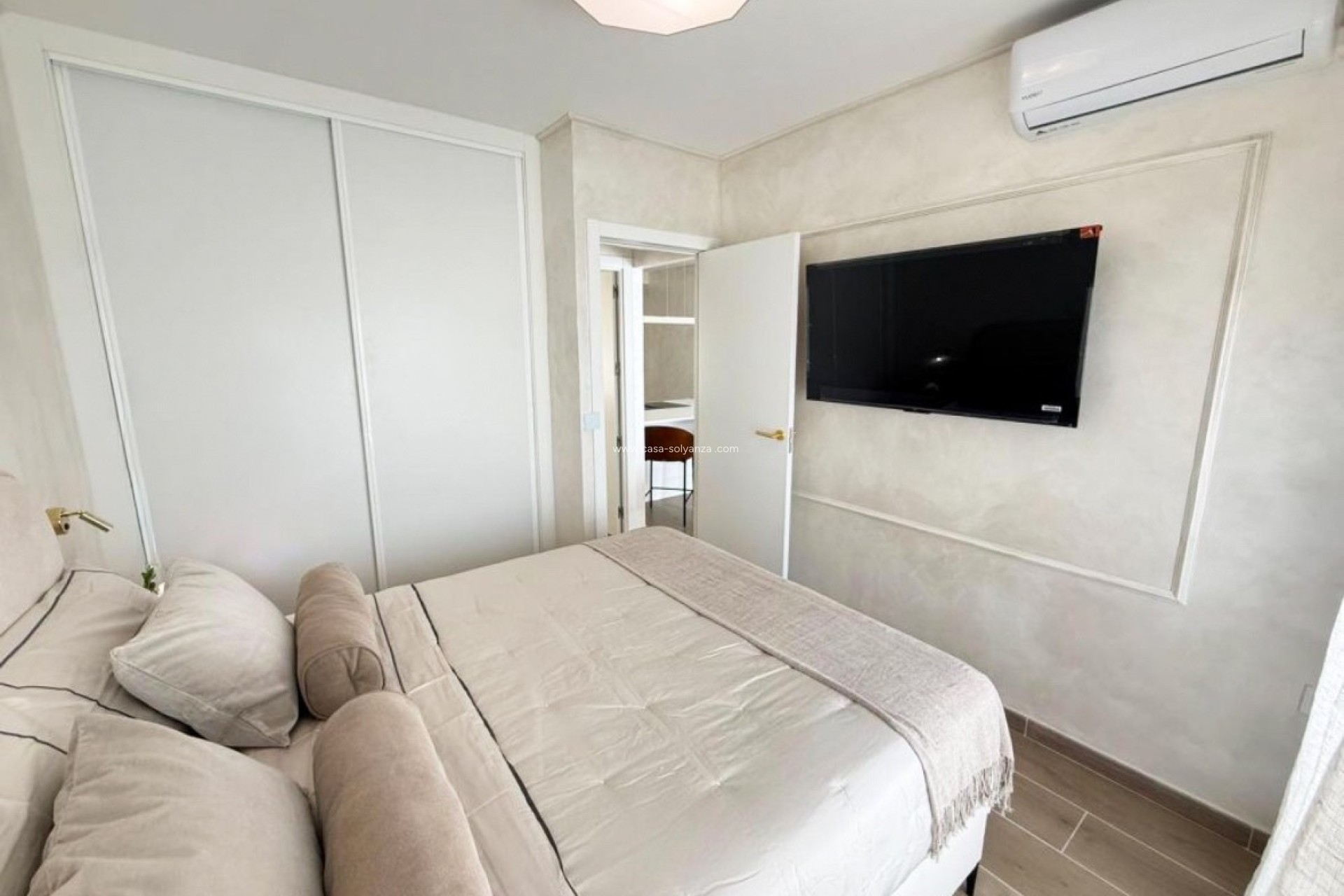 Reventa - Apartamento / piso - Torrevieja - Torrevieja Centro