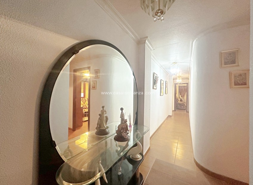 Reventa - Apartamento / piso - Torrevieja - Torrevieja Centro