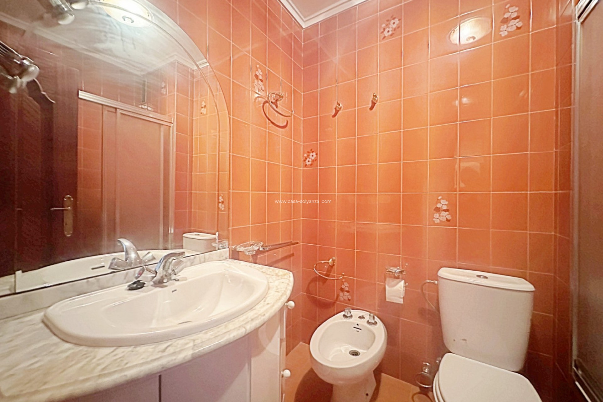 Reventa - Apartamento / piso - Torrevieja - Torrevieja Centro