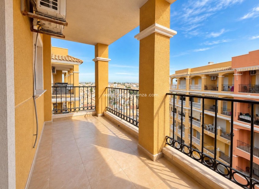 Reventa - Apartamento / piso - Torrevieja - Torrevieja Centro