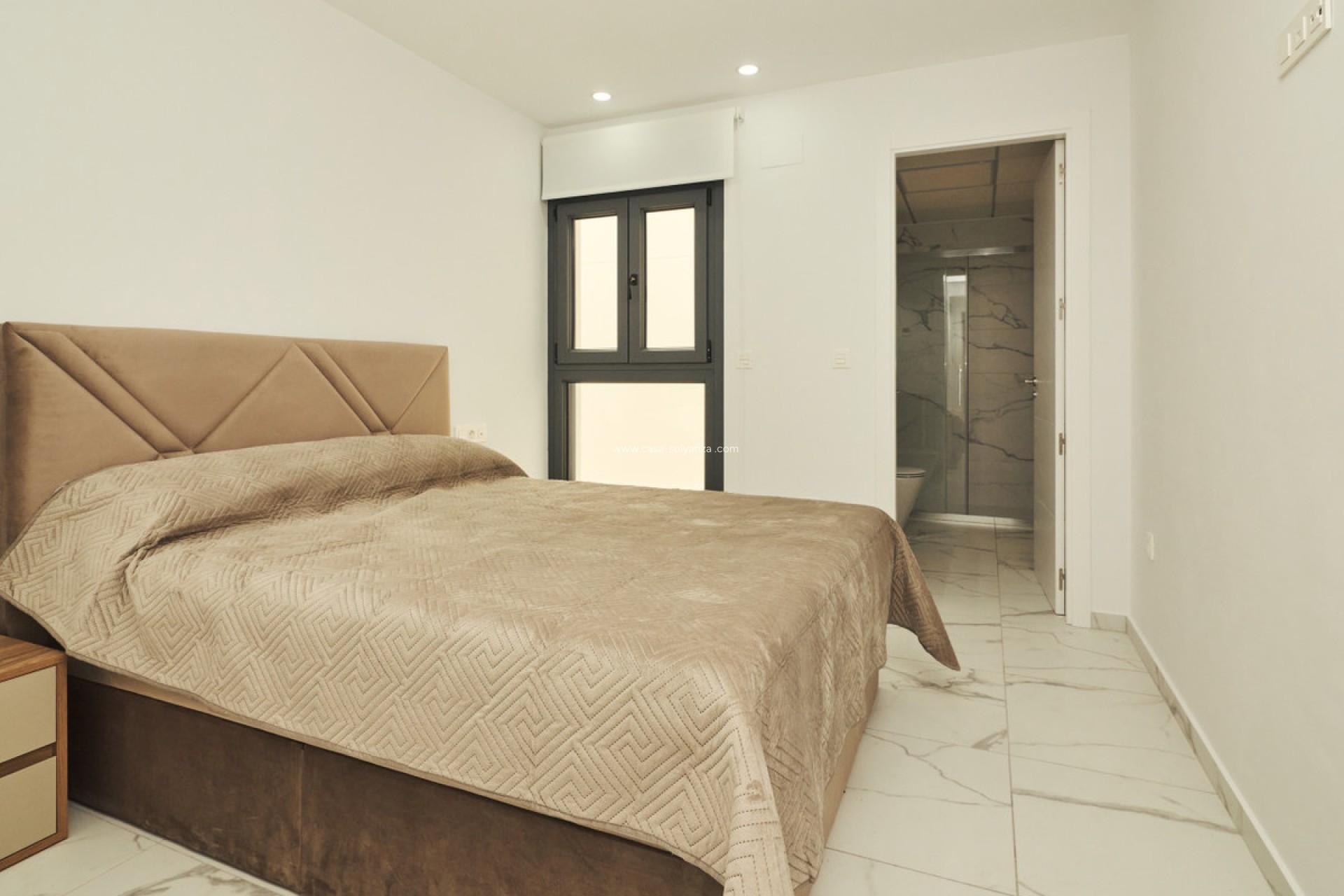 Reventa - Apartamento / piso - Torrevieja - Torrevieja Centro