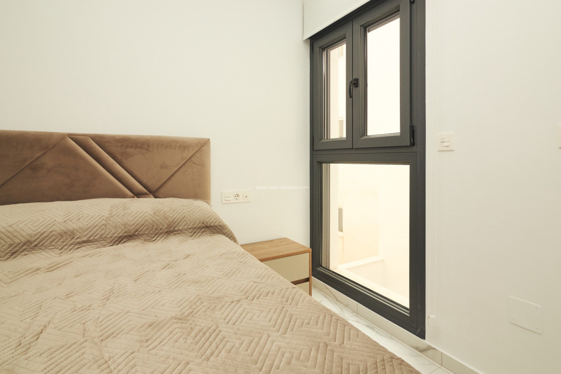 Reventa - Apartamento / piso - Torrevieja - Torrevieja Centro