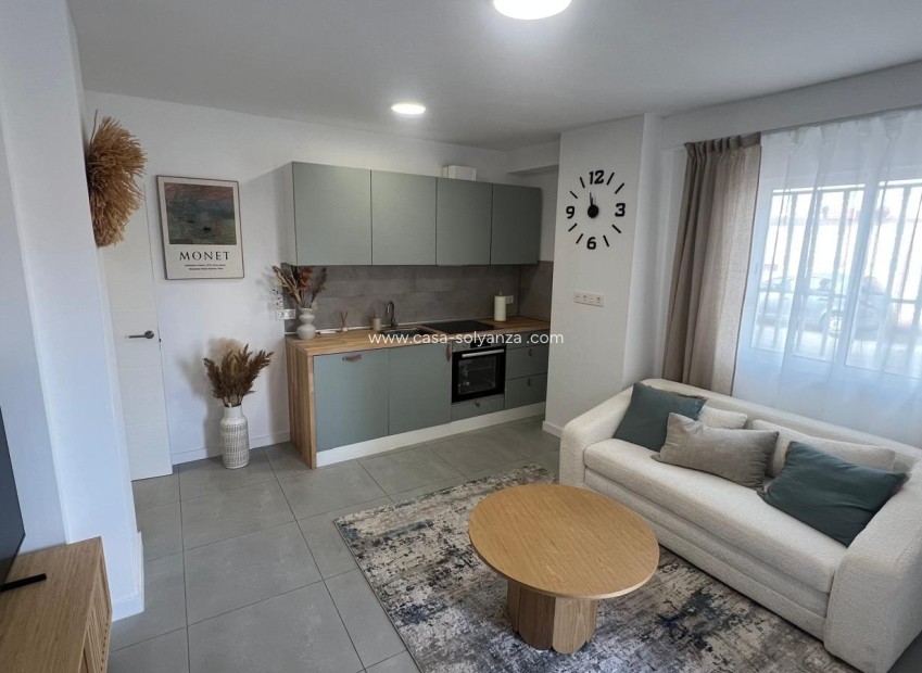 Reventa - Apartamento / piso - Torrevieja - Zona Los Frutales