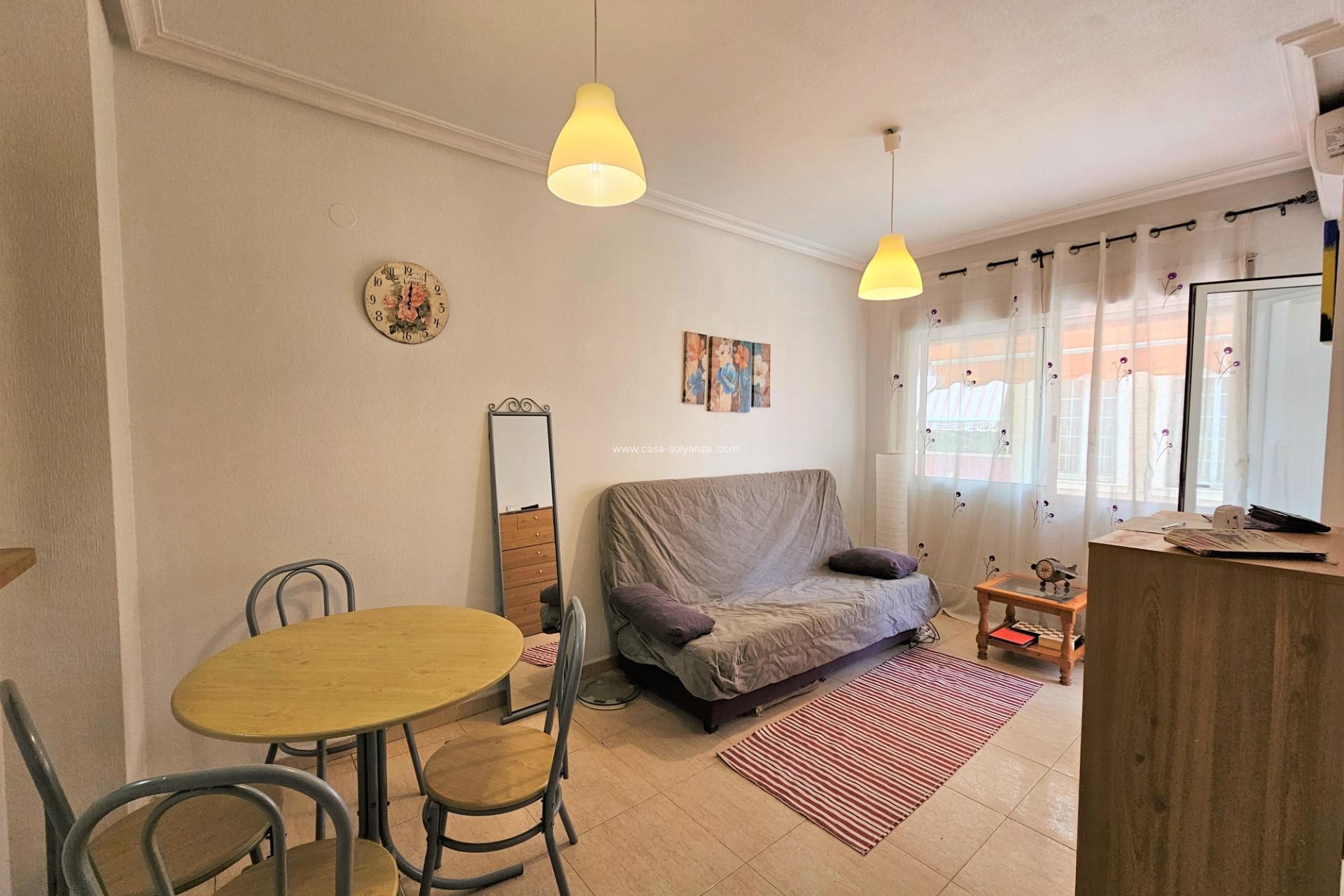 Reventa - Apartamento / piso - Torrevieja