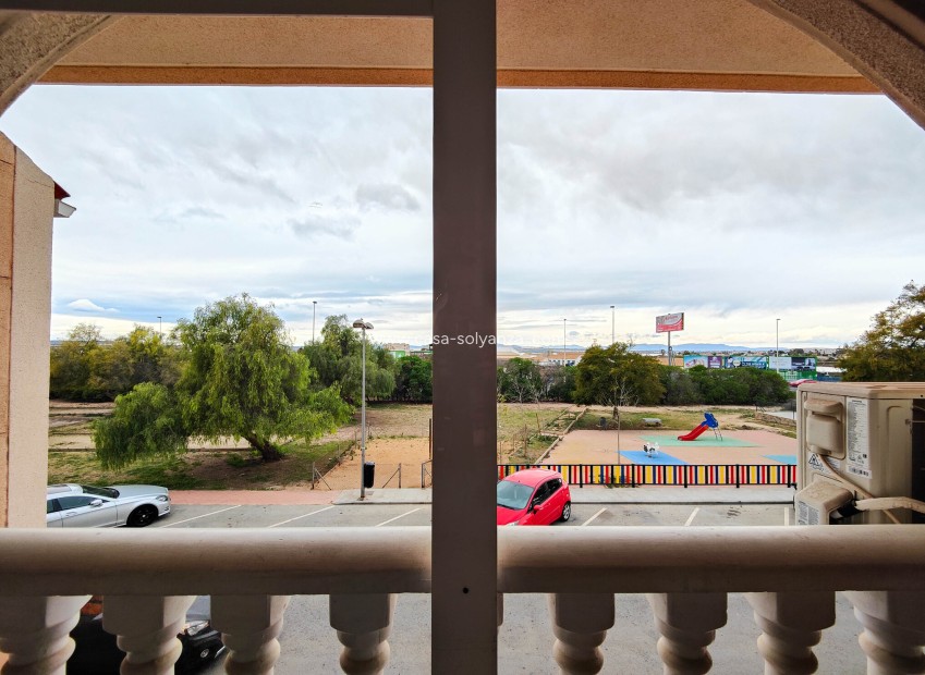 Reventa - Apartamento / piso - Torrevieja