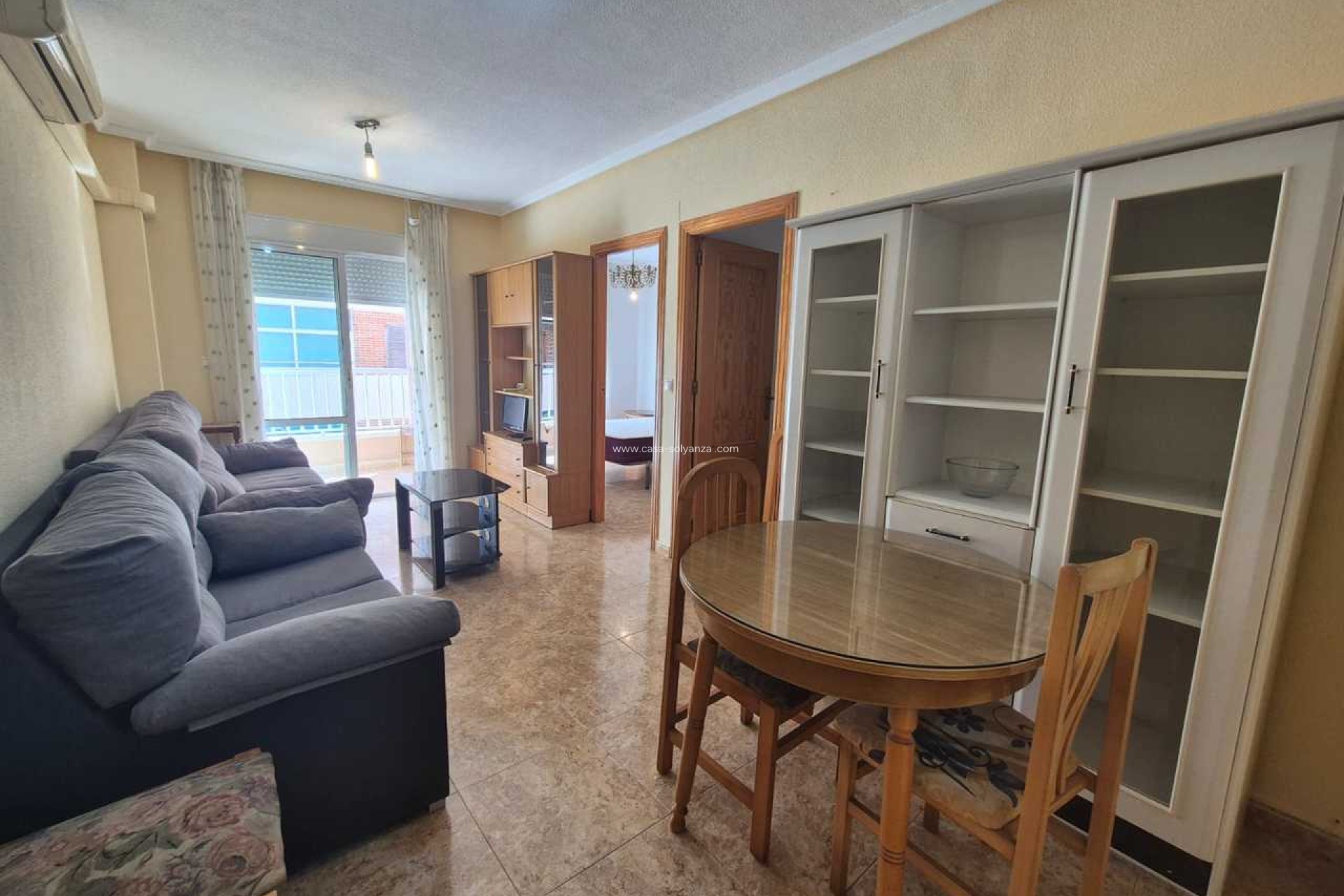 Reventa - Apartamento / piso - Torrevieja