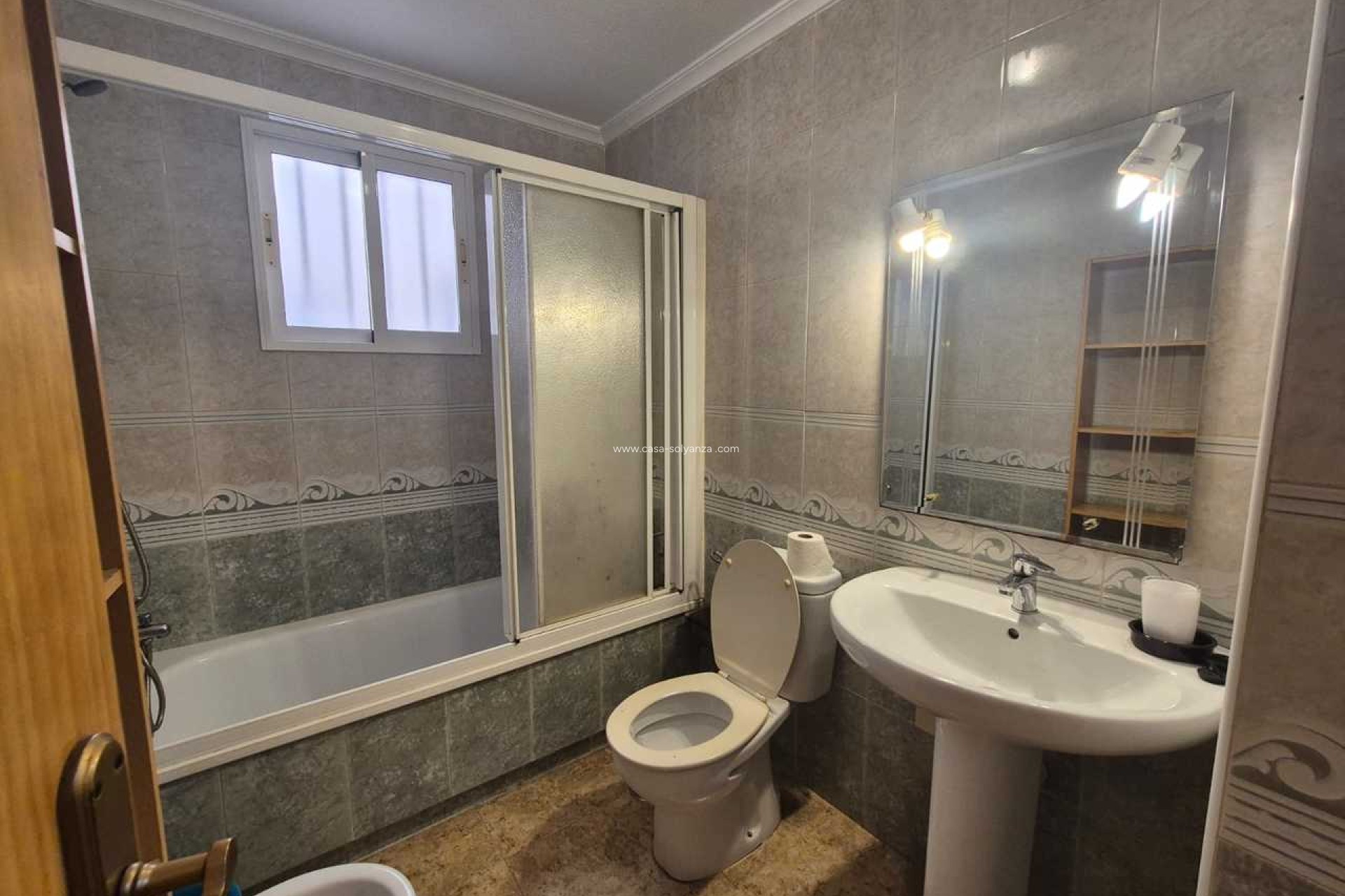 Reventa - Apartamento / piso - Torrevieja