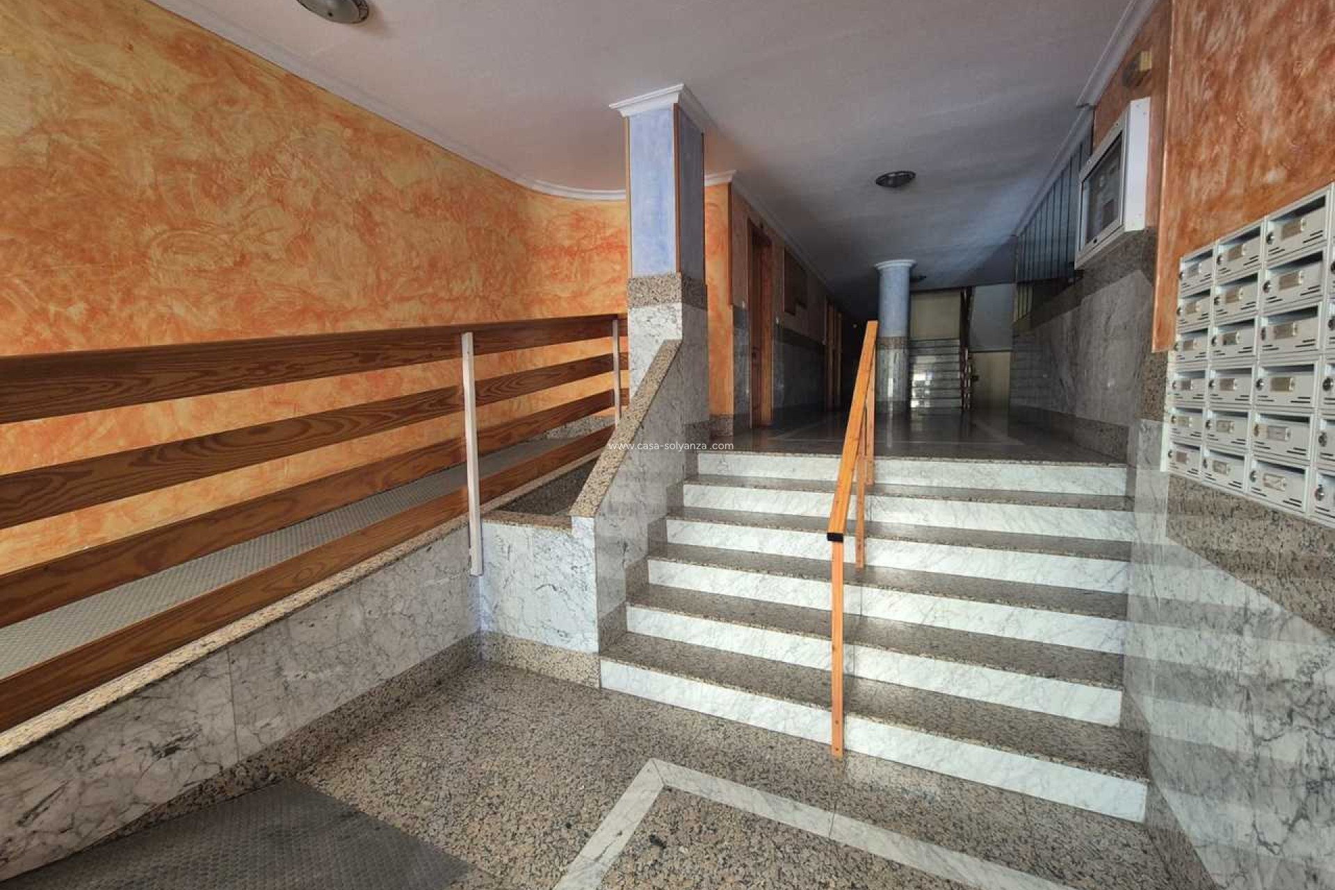 Reventa - Apartamento / piso - Torrevieja